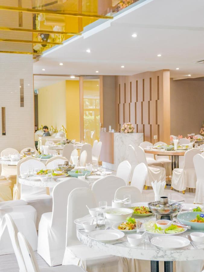 Srilamduan Hotel Sisaket Exterior foto
