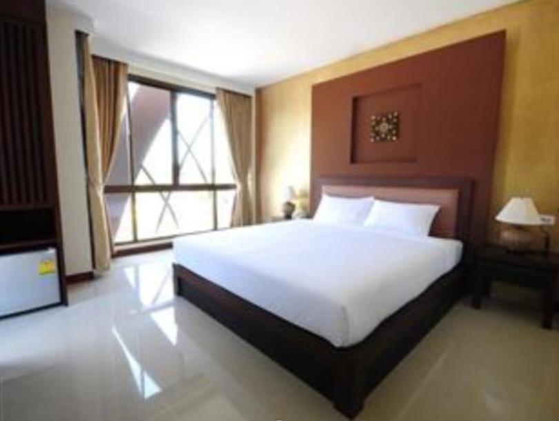 Srilamduan Hotel Sisaket Exterior foto