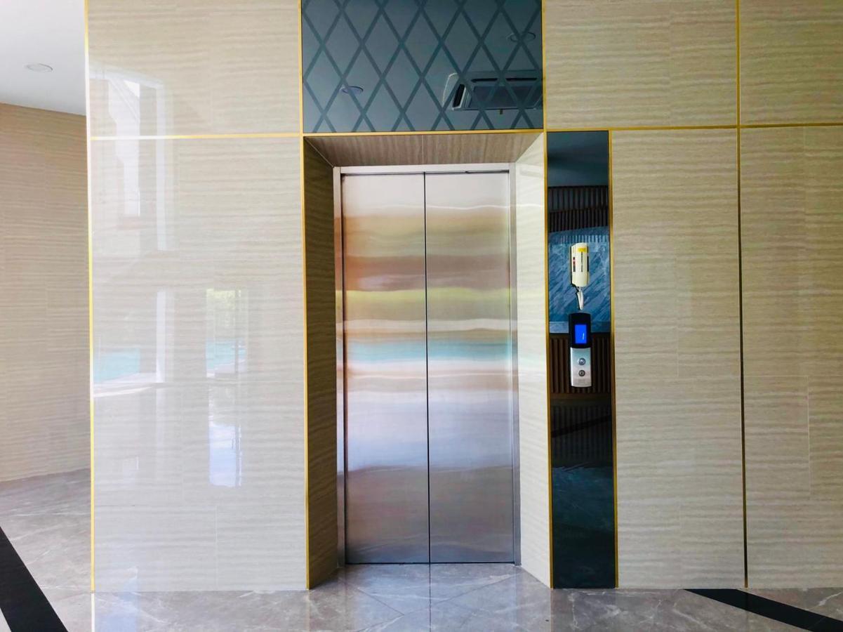 Srilamduan Hotel Sisaket Exterior foto